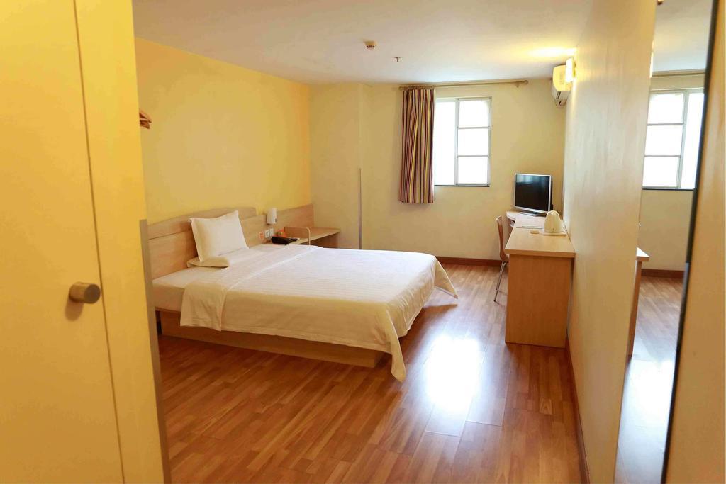 7Days Inn Guangzhou Gangding Longkou XI Road Quảng Châu Phòng bức ảnh